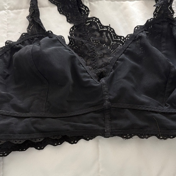 Bundle of Felina Lingerie XL Bralette Set - Black and Gray - Picture 13 of 13